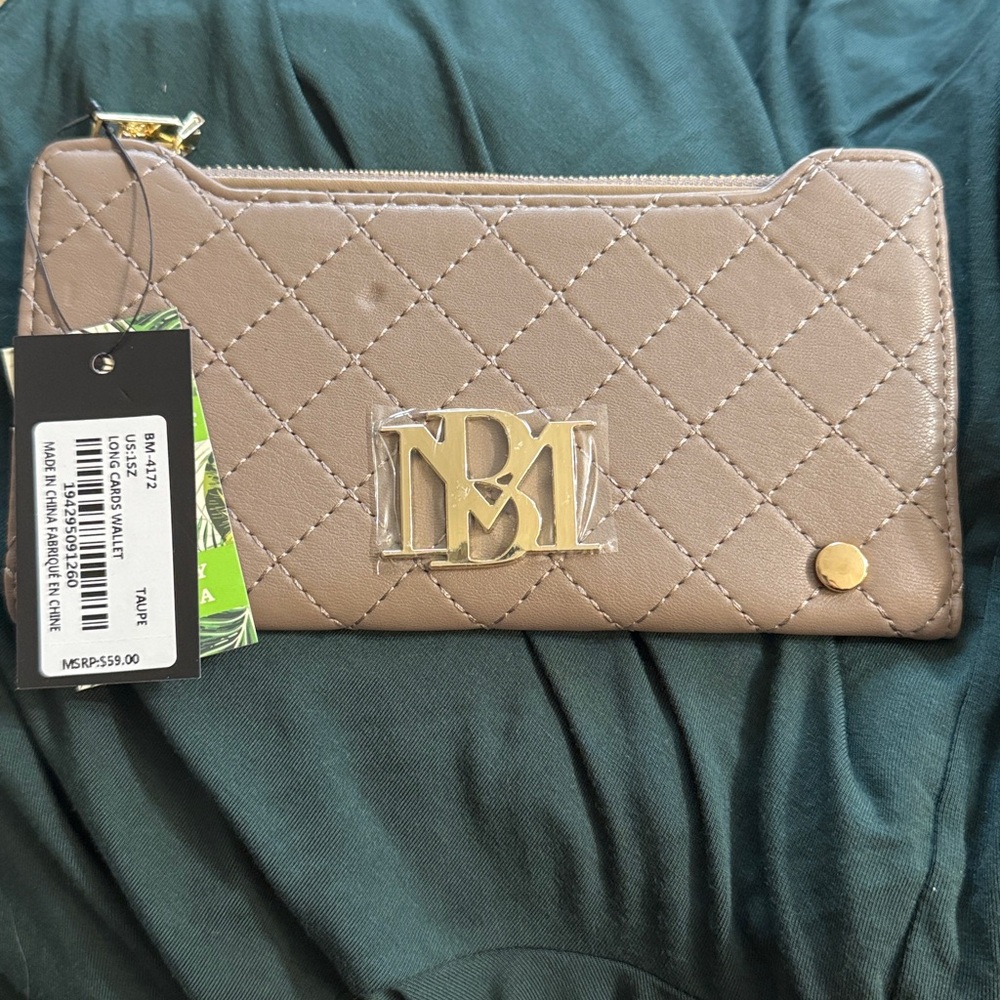 NWT Badgley Mischka Quilted Tan Wallet with Gold Logo